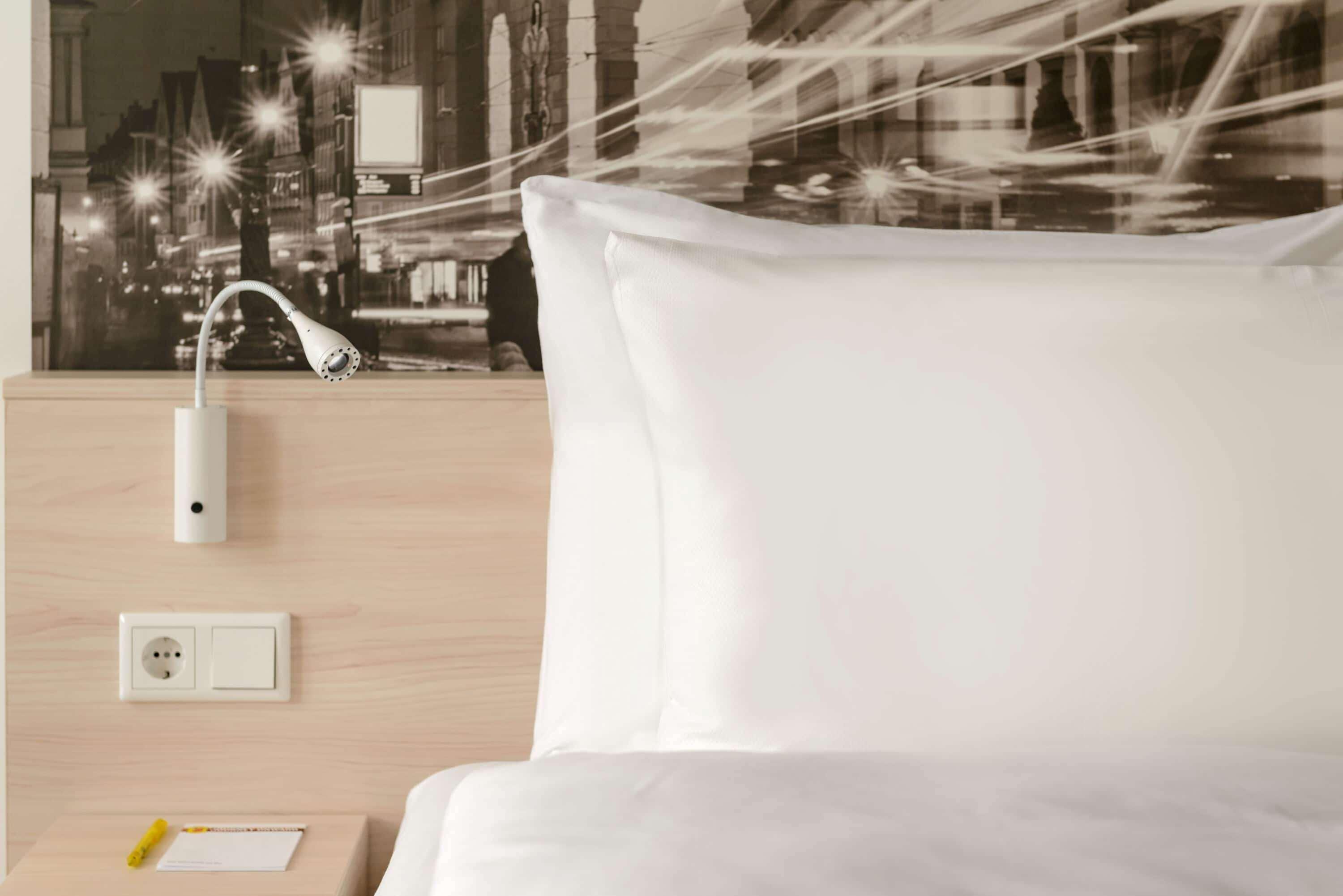 Super 8 By Wyndham Augsburg Hotel Ngoại thất bức ảnh